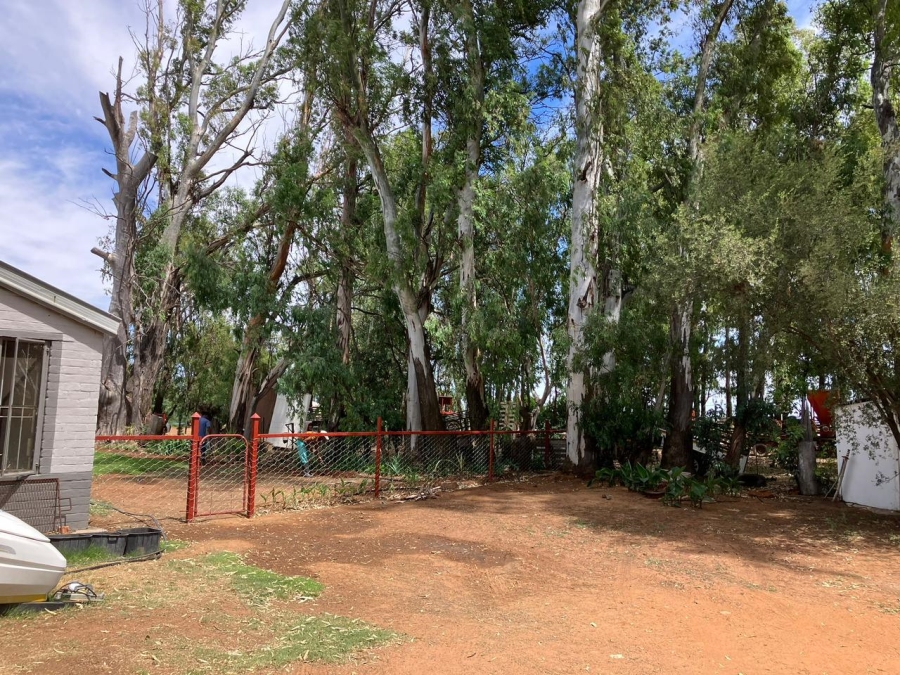 3 Bedroom Property for Sale in Bloemfontein Rural Free State